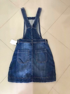 🌸 Đầm yếm jeans H&M auth thanh ly