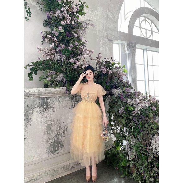 Đầm xoè công chúa tay phồng xếp tầng kết hoa nổi và cườm siêu xinh MYMY04 - size M/L - MS367V