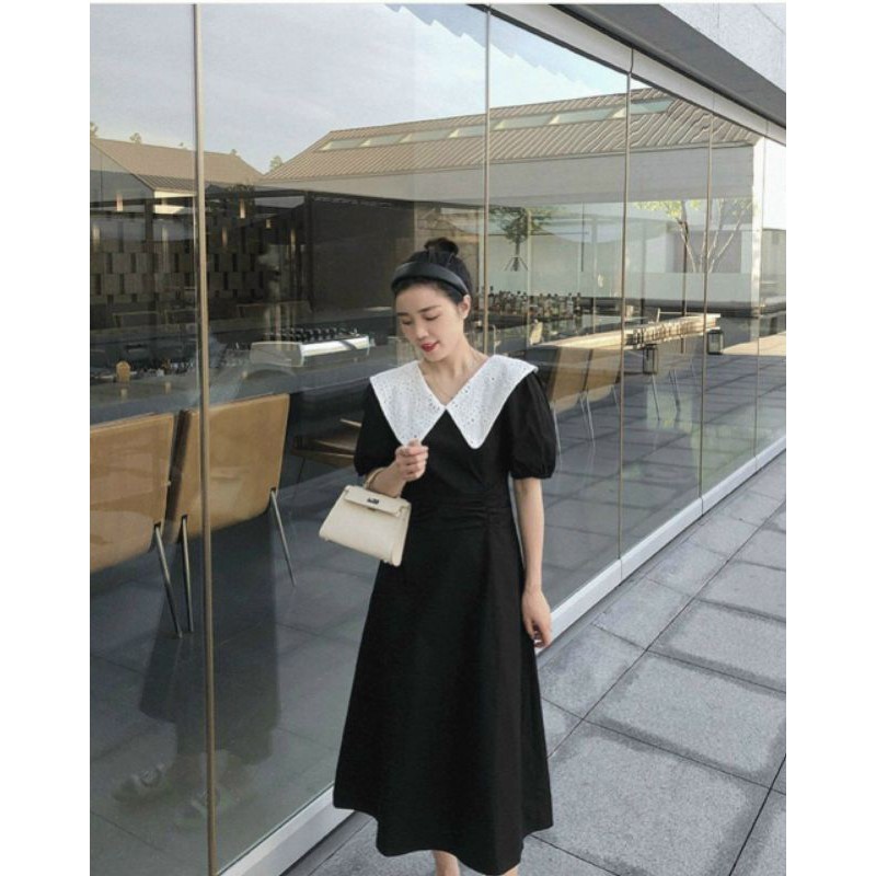 Đầm đen cổ sen ren trắng