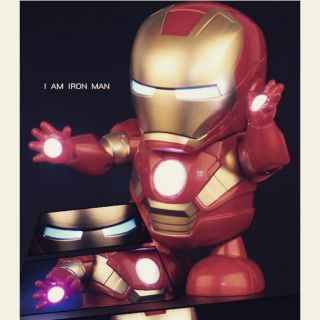 [Mã TOY0D giảm 15K đơn bất kỳ] Robot iron man . robot nhảy múa