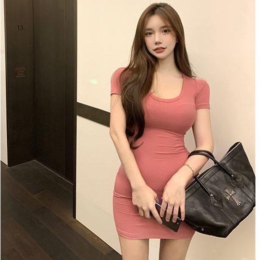 Đầm Ngắn Dáng Ôm Cổ Thấp In Họa Tiết Caro Màu Hồng Đào Thời Trang Mùa Hè Hàng Mới 2022