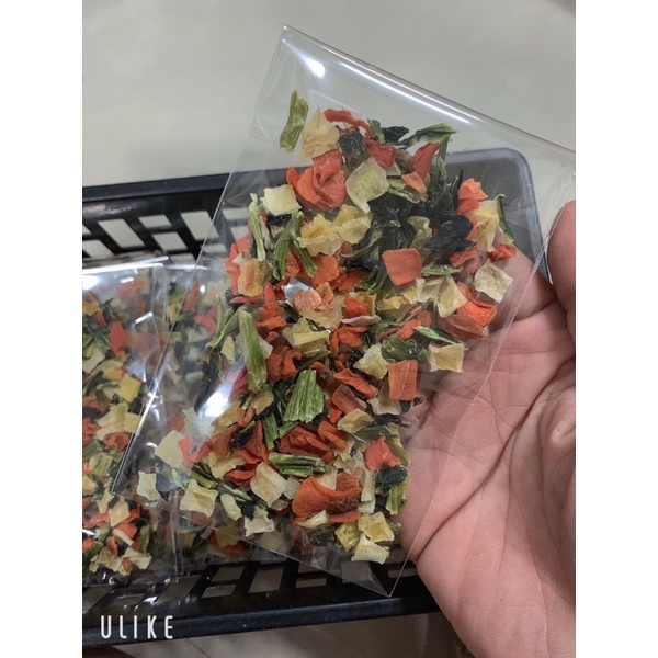 Rau củ sấy lạnh bổ sung chất sơ cho hamster