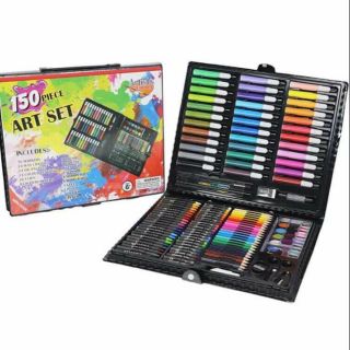 Bộ bút màu 150 chi tiết
