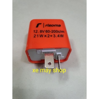 Cục chớp xe nhan điện tử gắn xe máy , có chế độ tăng chỉnh tốc độ chớp
