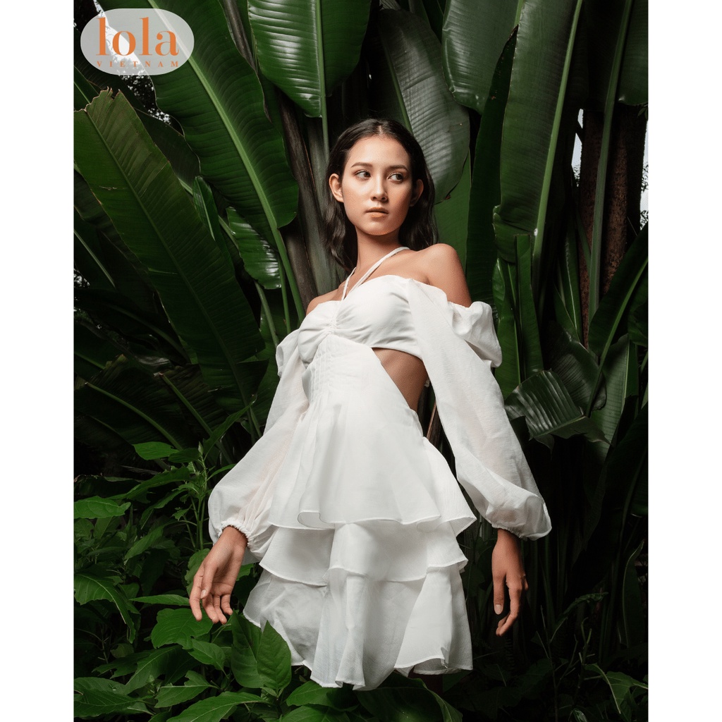 Váy Trắng Tiểu Thư Dự Tiệc LOLA VIETNAM Thiết Kế Khoét Eo Dáng Phồng Hở Vai Tay Dài Dáng Thiên Nga Swan Dress DA04