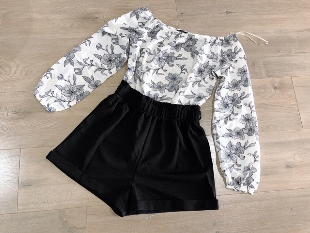 Jumpsuit 2 màu hàng Dư Sịn Streetwear Society
