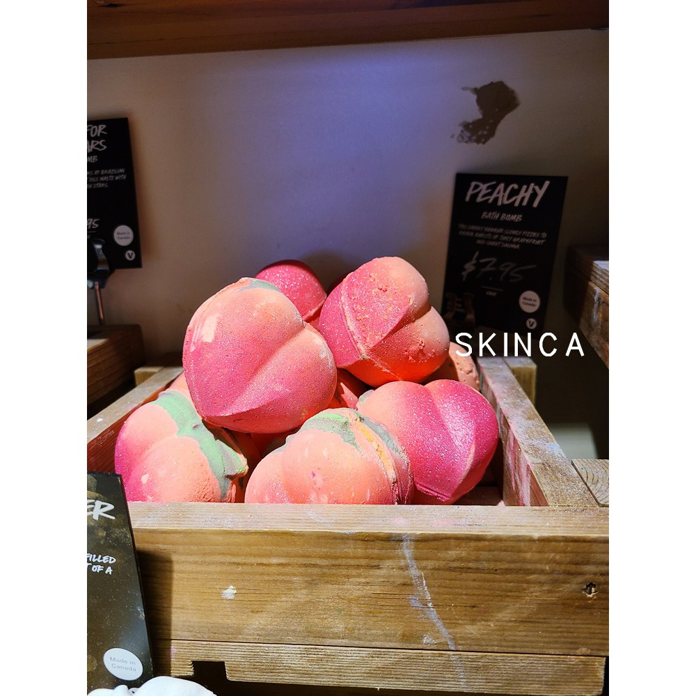 Viên bom tạo màu bồn tắm LUSH Bath Bomb