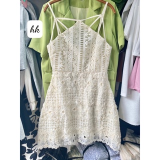 Váy ren hoa đan dây siêu xinh (kèm ảnh thật shop chụp)
