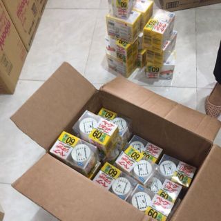 Máy đuổi muỗi xông tinh dầu nhật bản