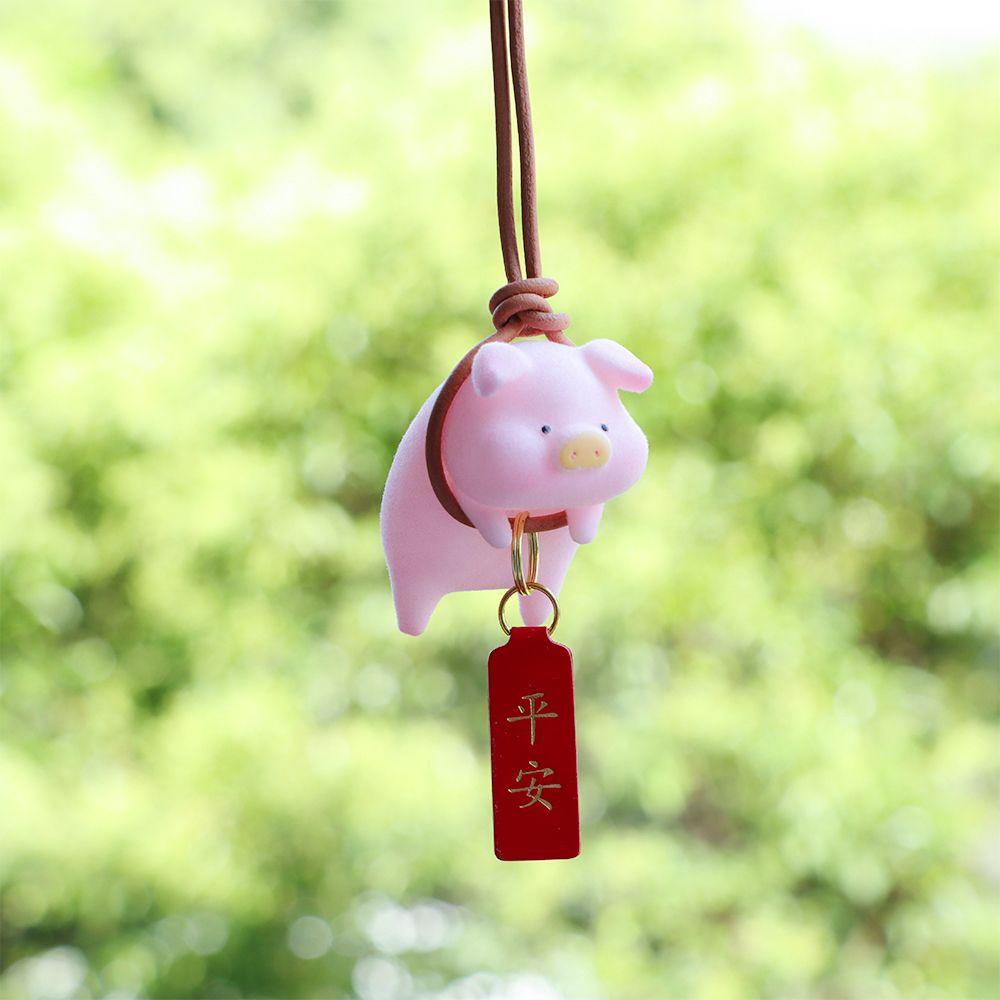 Phụ Kiện Treo Trang Trí Gương Chiếu Hậu Xe Hơi Hình Chú Heo May Mắn