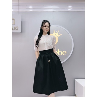 Set sơ mi trắng cổ tàu chân váy đen