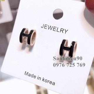 Bông tai titan nữ Mặt Chữ H