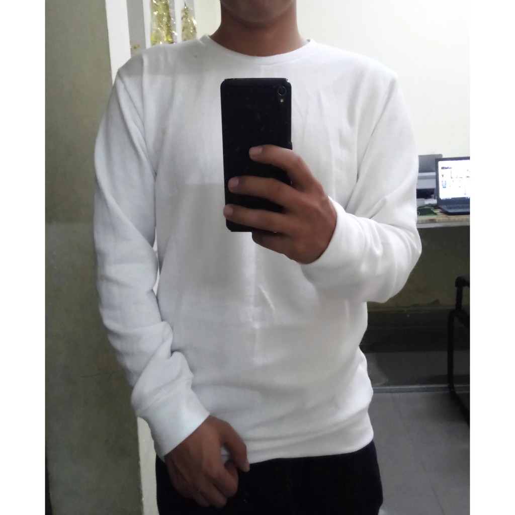 Áo thun Sweater White Bassic Unisex