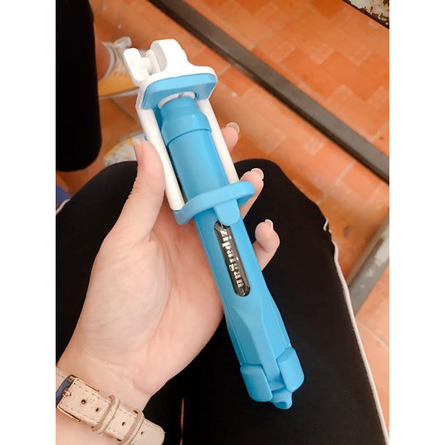 Tripod Mini Kiêm Gậy Tự Sướng Kèm Remote Bluetooth 3 in 1 | BigBuy360 - bigbuy360.vn