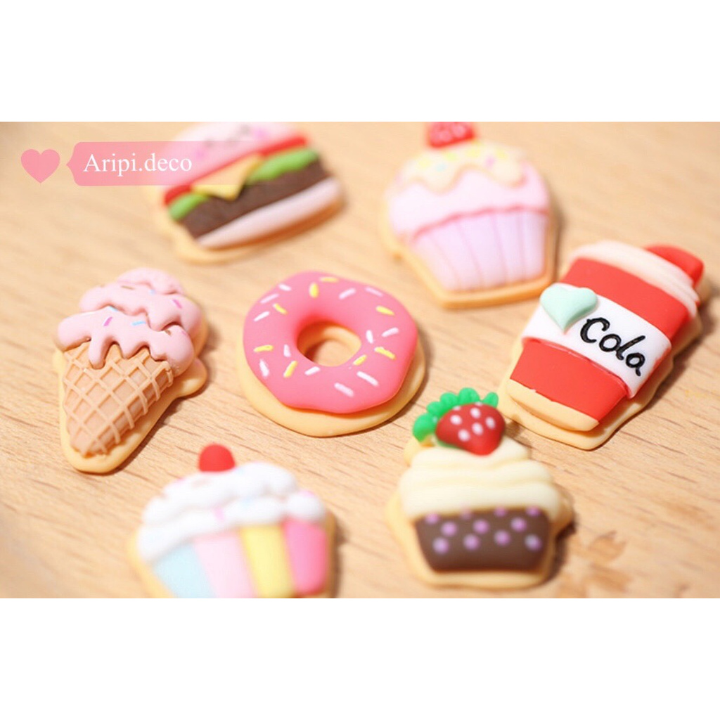 Charm bánh cookie bánh nướng dễ thương B89 /Nguyên liệu làm phụ kiện handmade / resin