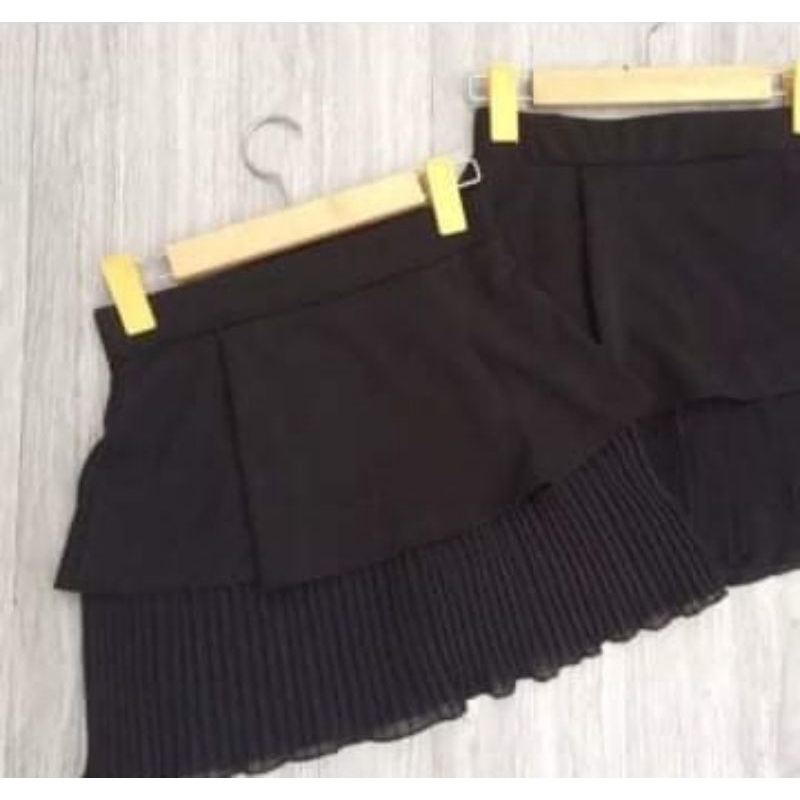 )HOT🌿HOT🌿HOT(Chân váy hai tầng xoè kéo khoá có quần bên trong đủ size SML 🌿 | BigBuy360 - bigbuy360.vn