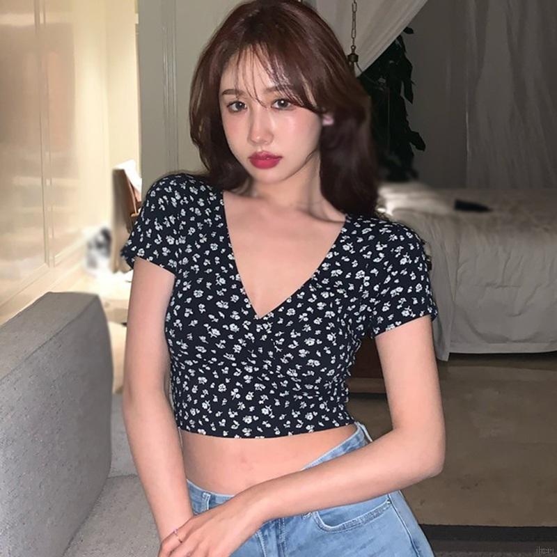 Áo Croptop Nữ Ngắn Tay Họa Tiết Hoa Phong Cách Hàn Quốc Gợi Cảm
