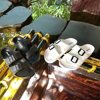 Dép nhựa Nam 2 quai ngang có khoá.