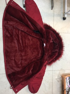 Áo parka đỏ
