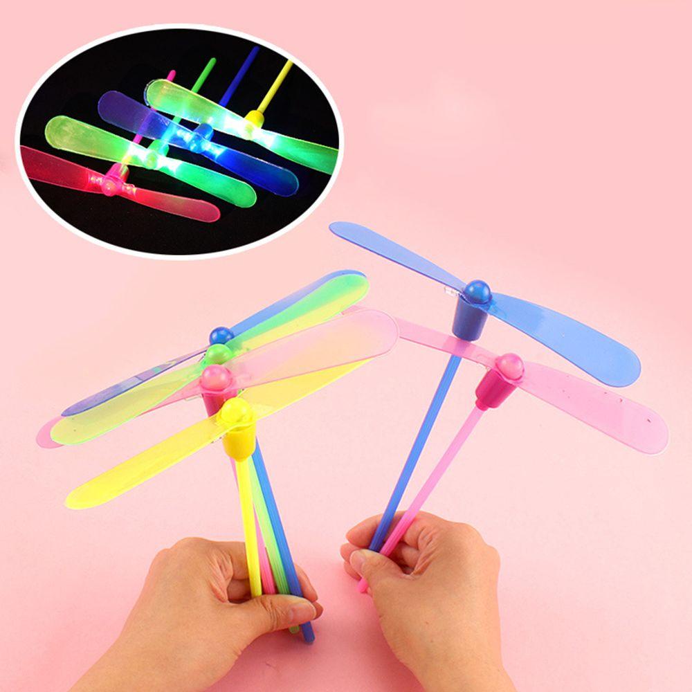 Bộ 25 Đồ Chơi Bay Phát Sáng Trong Bóng Tối Cho Trẻ Em