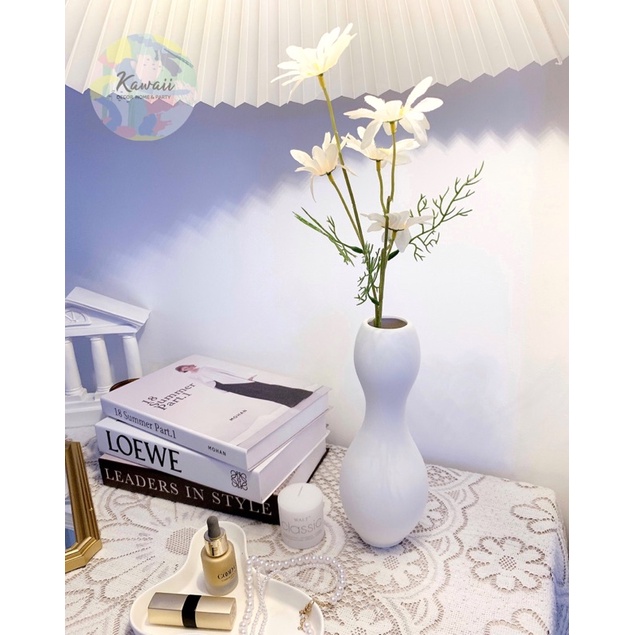 Hoa trang trí chụp hình