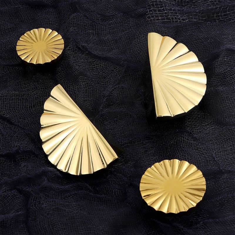 Tay Nắm Cửa Kim Loại Hình Hoa Hướng Dương Phong Cách Châu Âu