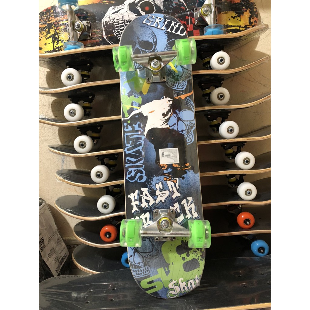 VÁN TRƯỢT SIÊU HẠNG LED TỰ PHÁT SÁNG - mặt nhám đen bánh cao su Ván trượt skateboard thể thao