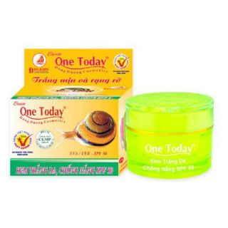 KEM DƯỠNG TRẮNG CHỐNG NẮNG ONE TODAY