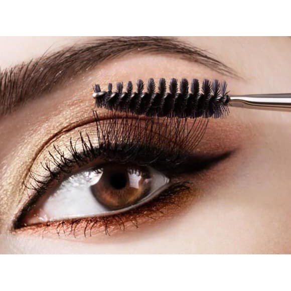 Cọ chải mày mascara làm từ sợi tổng hợp