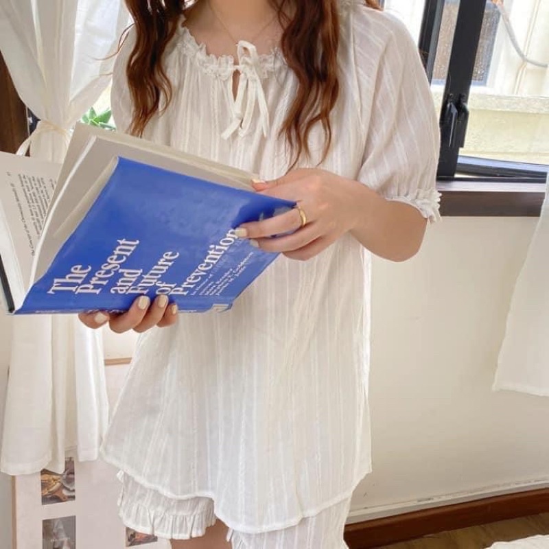Bộ đồ mặc nhà - Bộ ngủ vải thô viền ren Ulzzang hai màu