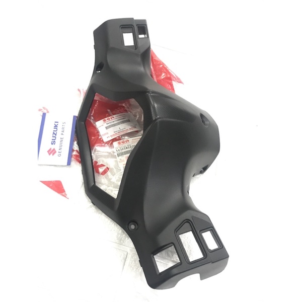 Ốp Sau Tay lái Suzuki Axelo 125- Chính Hãng Suzuki