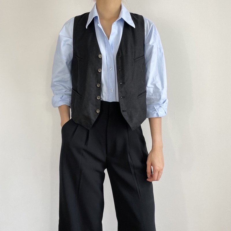 Áo Vest Than Cổ Điển.