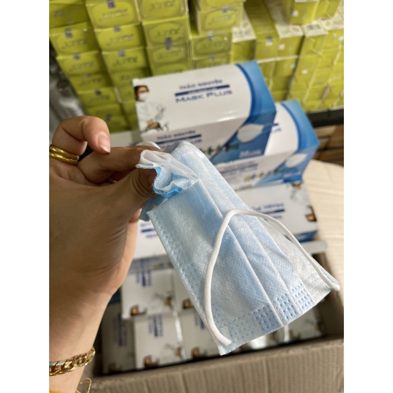 Khâu trang y tế 4 lớp hàng cty | BigBuy360 - bigbuy360.vn