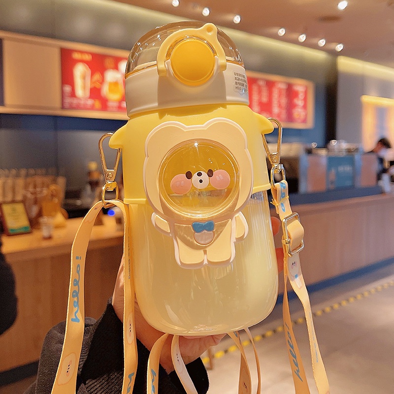 Bình Nước Nhựa Dung Tích Lớn 720ml In Hình Gấu Hoạt Hình Dễ Thương