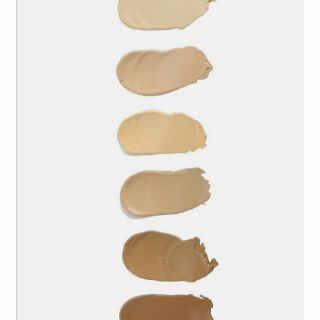 BB cream AOA studio