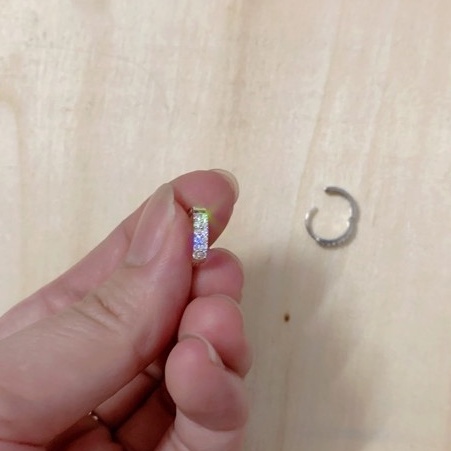 Khuyên tai tròn bạc CallaJewelry S925 Nạm 2 vòng đá sáng lấp lánh | E011