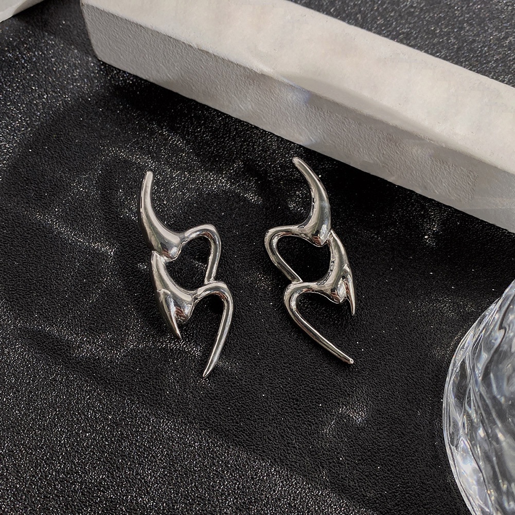 Đôi Bông Tai Thời Trang Sáng Tạo Cổ Điển Dành Cho Nữ