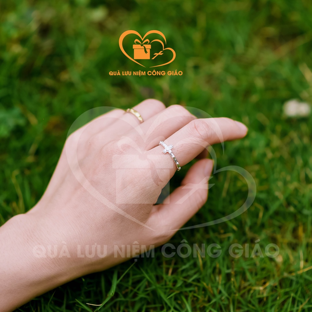 Nhẫn nữ hình thánh giá chất liệu bạc Quà Lưu Niệm Công Giáo mua từ 2sp được giá sỉ
