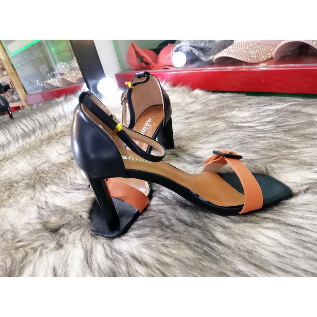 Sale lớn size 37  giày nữ xinh xắn nhiều mã
