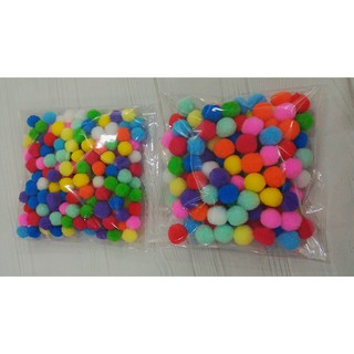 POMPOM pom pom cỡ 2CM - TÚI khoảng 125 VIÊN