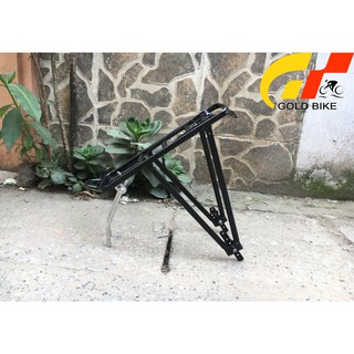 gác baga xe đạp touring
