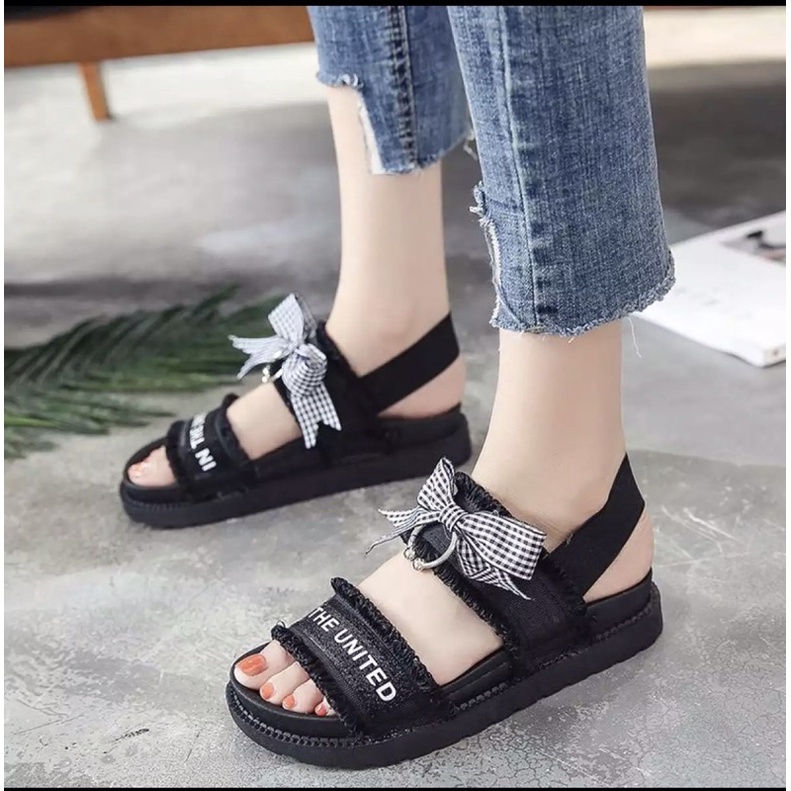 Sandal nữ dép quai hậu học sinh quai ngang