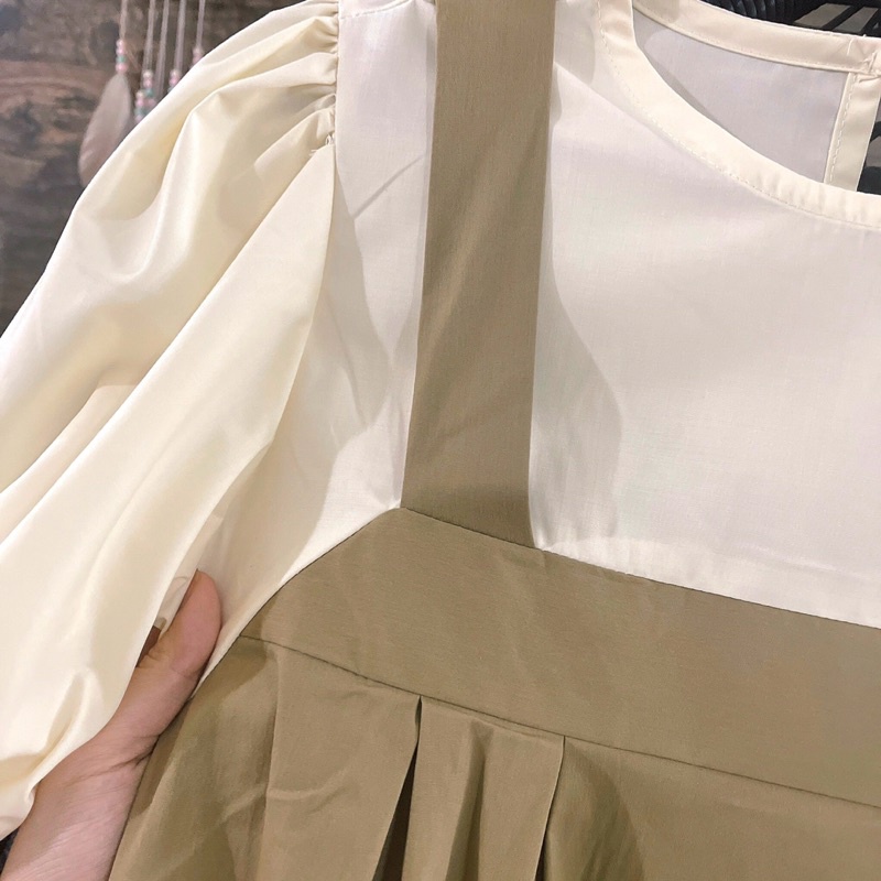 Váy đầm Yếm phong cách Hàn xinh xắn