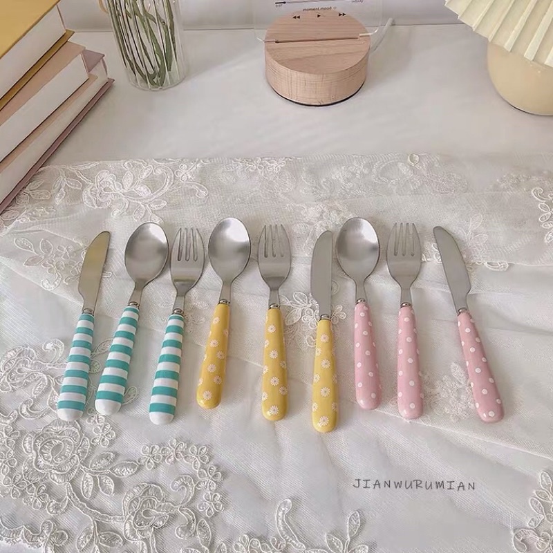 Set Thìa cá nhân cơm trưa văn phòng chất liệu inox màu sắc đáng yêu
