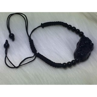 Vòng tay tỳ hưu đen may mắn hand made đan dây( đen )