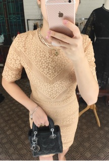 Váy ren body