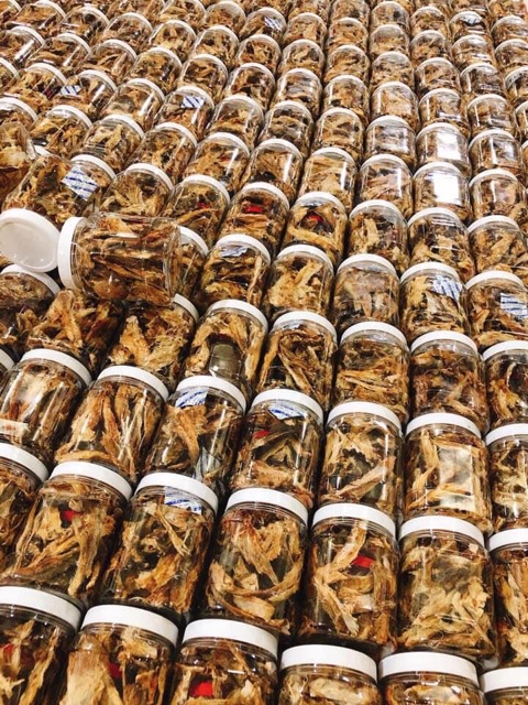 Khô cá đuối mắm me