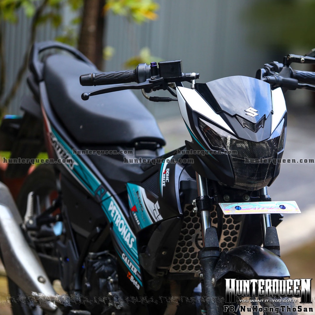 Tem rời Petronas cao cấp dán xe Raider FI màu đen. Decal không bay màu, chủ đền