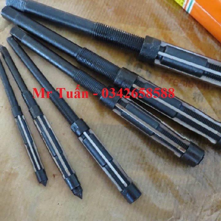 Dao doa điều chỉnh đường kính