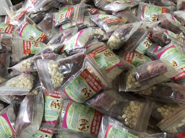 Chè dưỡng nhan 3 set ( 200g/set ) nấu 10 _15 người ăn | BigBuy360 - bigbuy360.vn